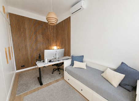 Beautiful 2-Bedroom Apartment with Balcony in the Heart of Budapest – Steps from the Opera House